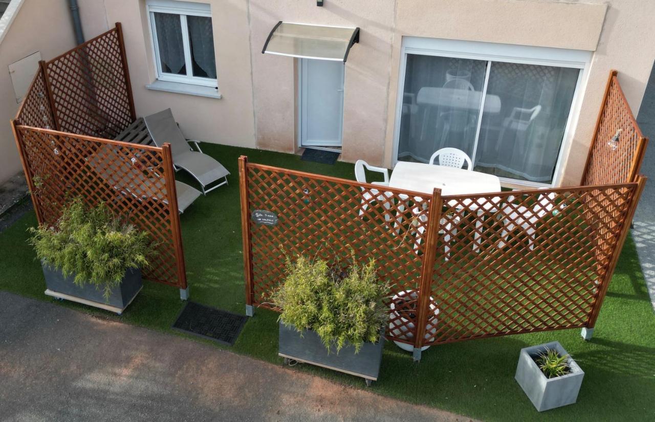 Le Valadin Apartamento Valady Exterior foto